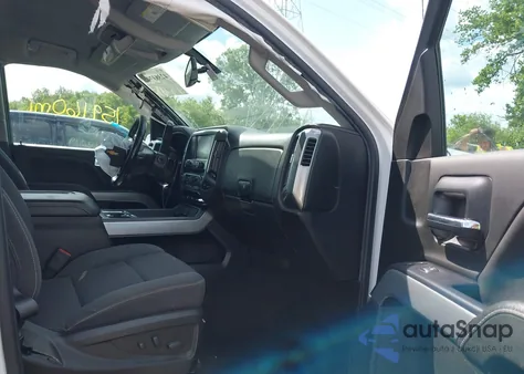 2018 Chevrolet Silverado 1500 2Lt из США, поврежденный, VIN 1GCVKREC8JZ382637